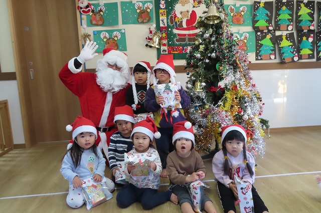 今年もサンタがやってきました！